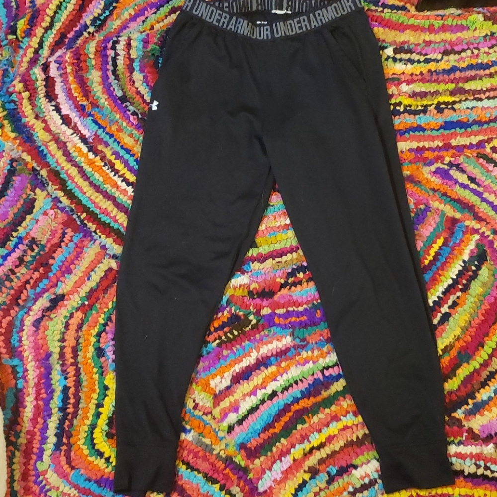 Under armor sweats
